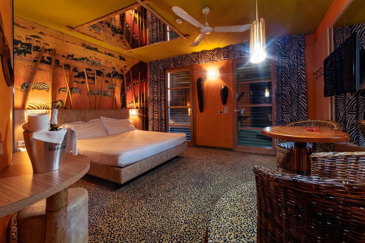 Motel Hotel Piranha Cameriano المظهر الخارجي الصورة